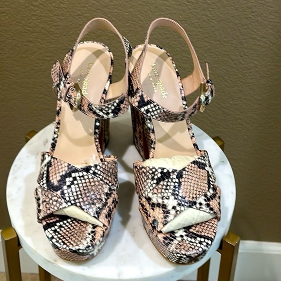 NWT Kate Spade Leather Snakeskin Platform Sandals - Picture 3 of 9